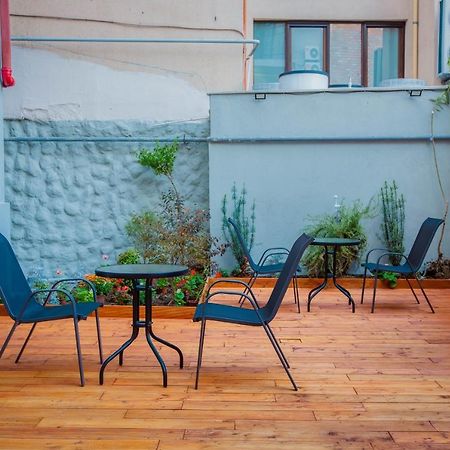 Central Gate Hotel In Heart Of Tbilisi Ngoại thất bức ảnh